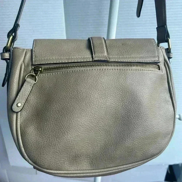 Crossbody Handbag in Beige - Picture 4 of 10